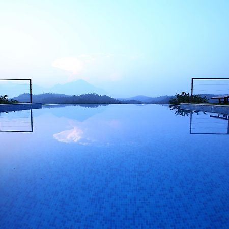 Petals Resorts Wayanad Tariyod Kültér fotó